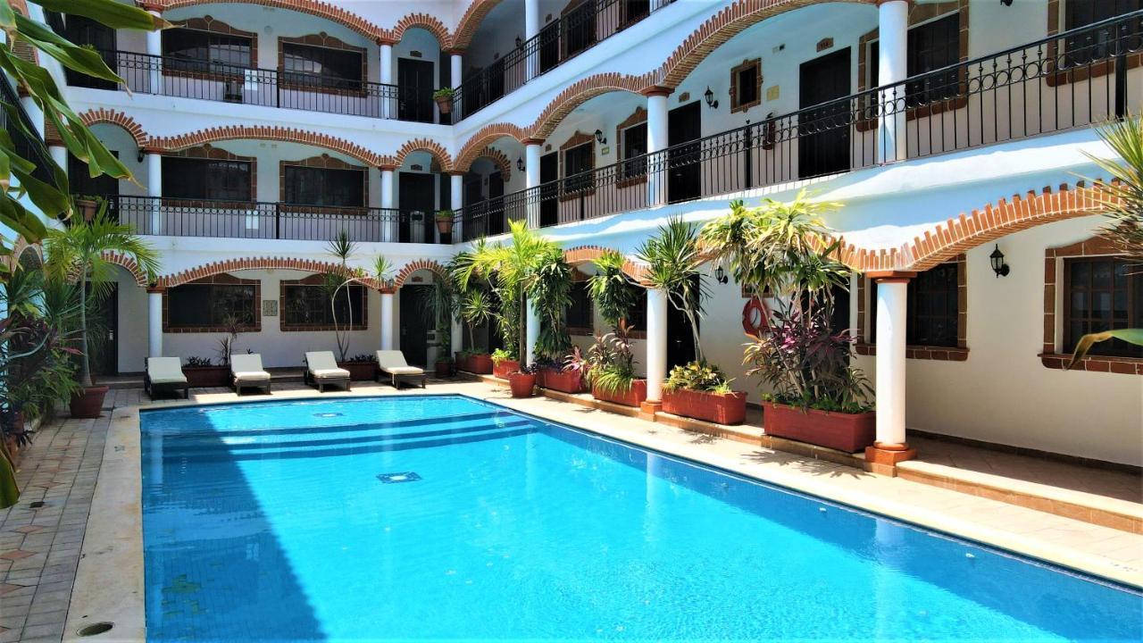 Hotel Colonial Playa Del Carmen Extérieur photo