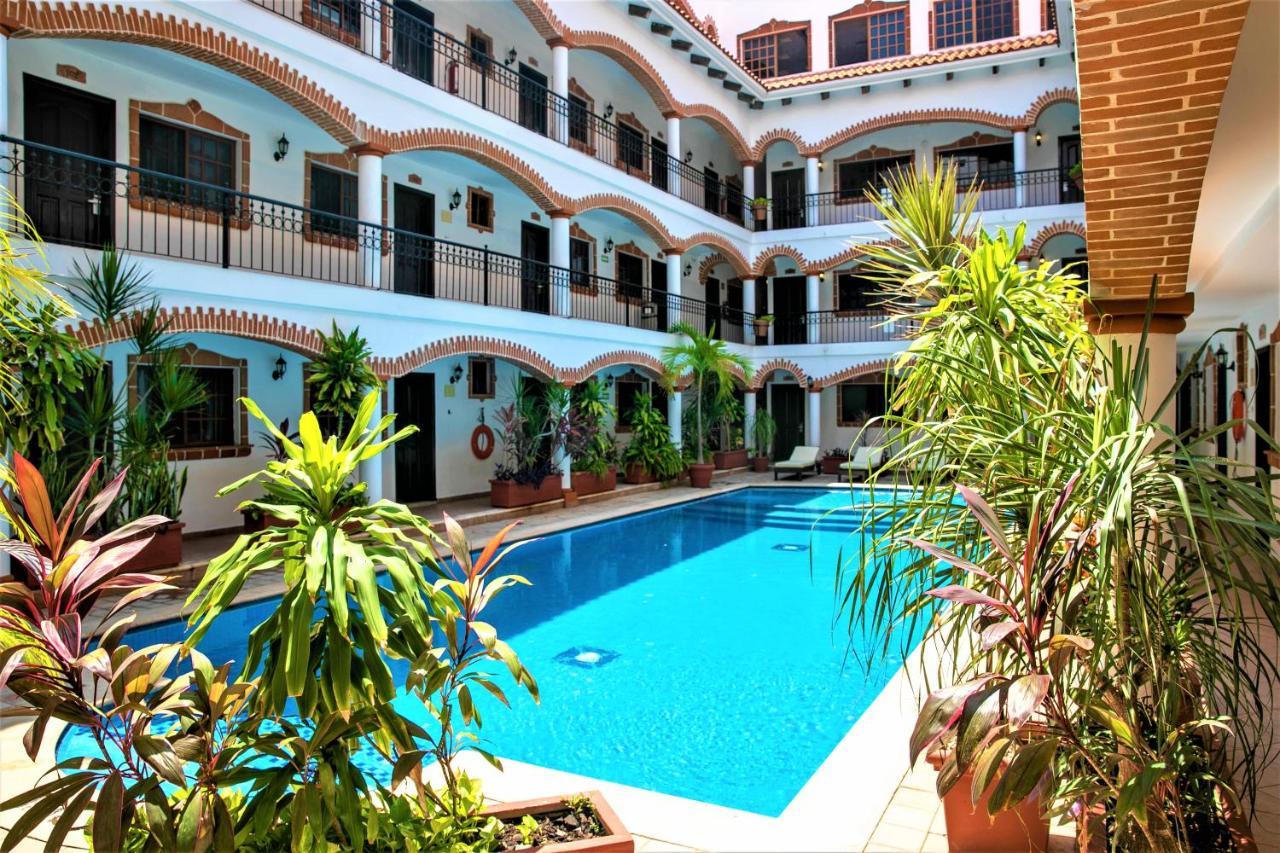 Hotel Colonial Playa Del Carmen Extérieur photo